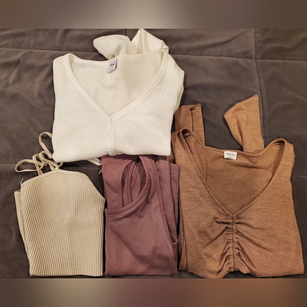Aritzia bundle
